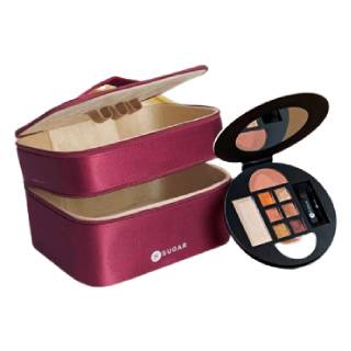Free Trousseau Box + Eyes & Face Palette worth Rs.2800 (Coupon code: BOATDOPES)